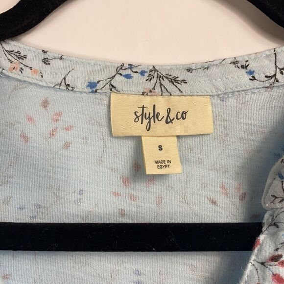 Style & Co Floral long sleeve Top size small - Picture 2 of 6